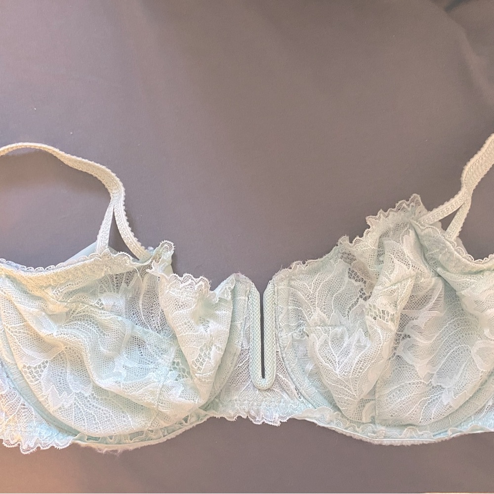 Lace Bralette (baby blue)